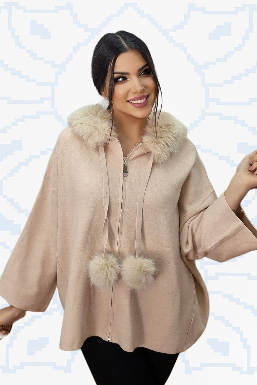 Chaqueta Capucha Pompón Beige