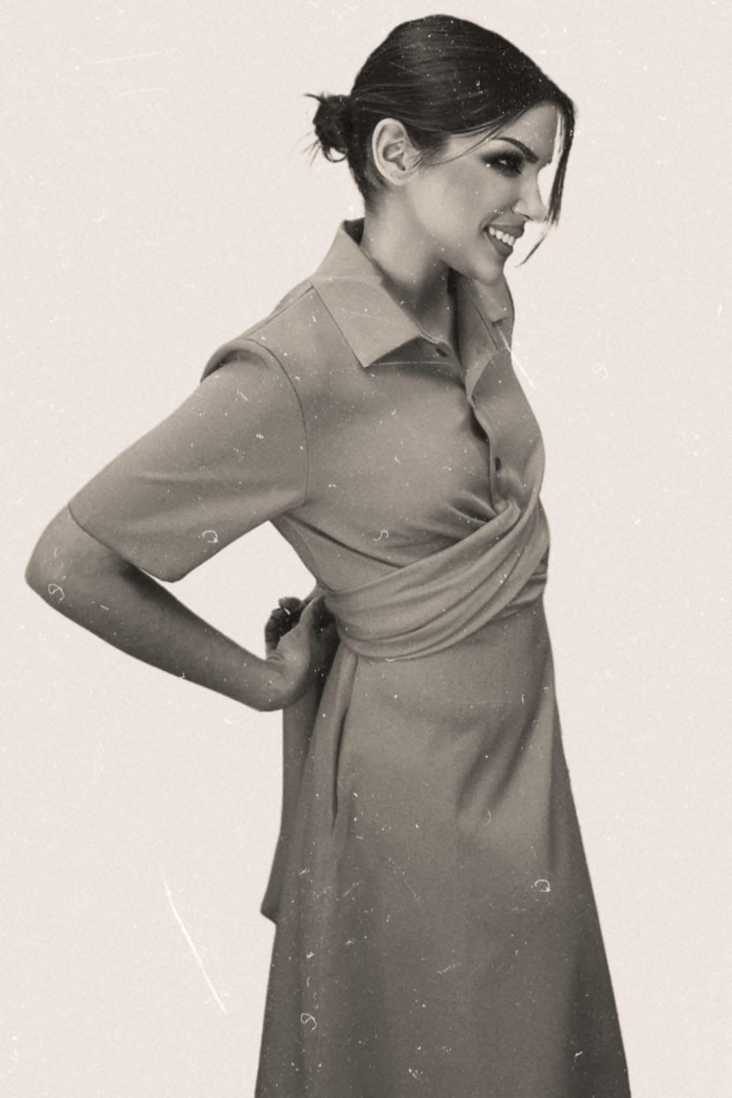 Vestido Escote Cruzado Camel