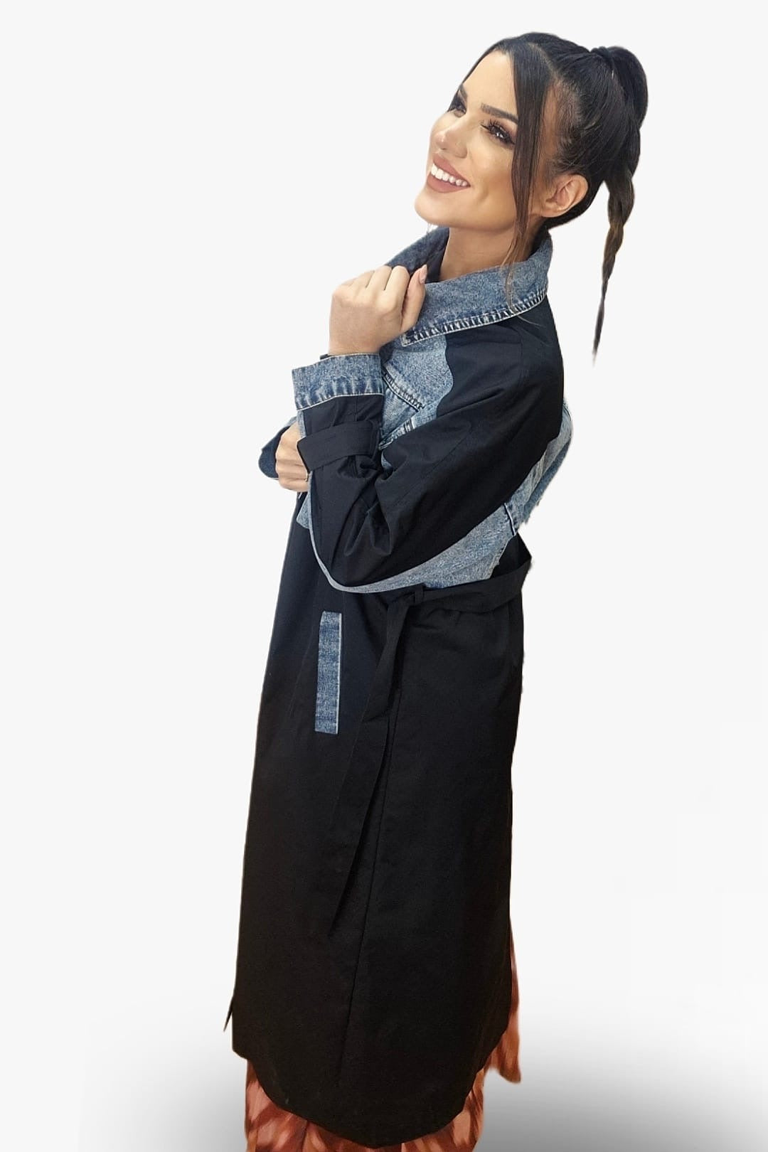 Gabardina Cinturon Combinada Negra