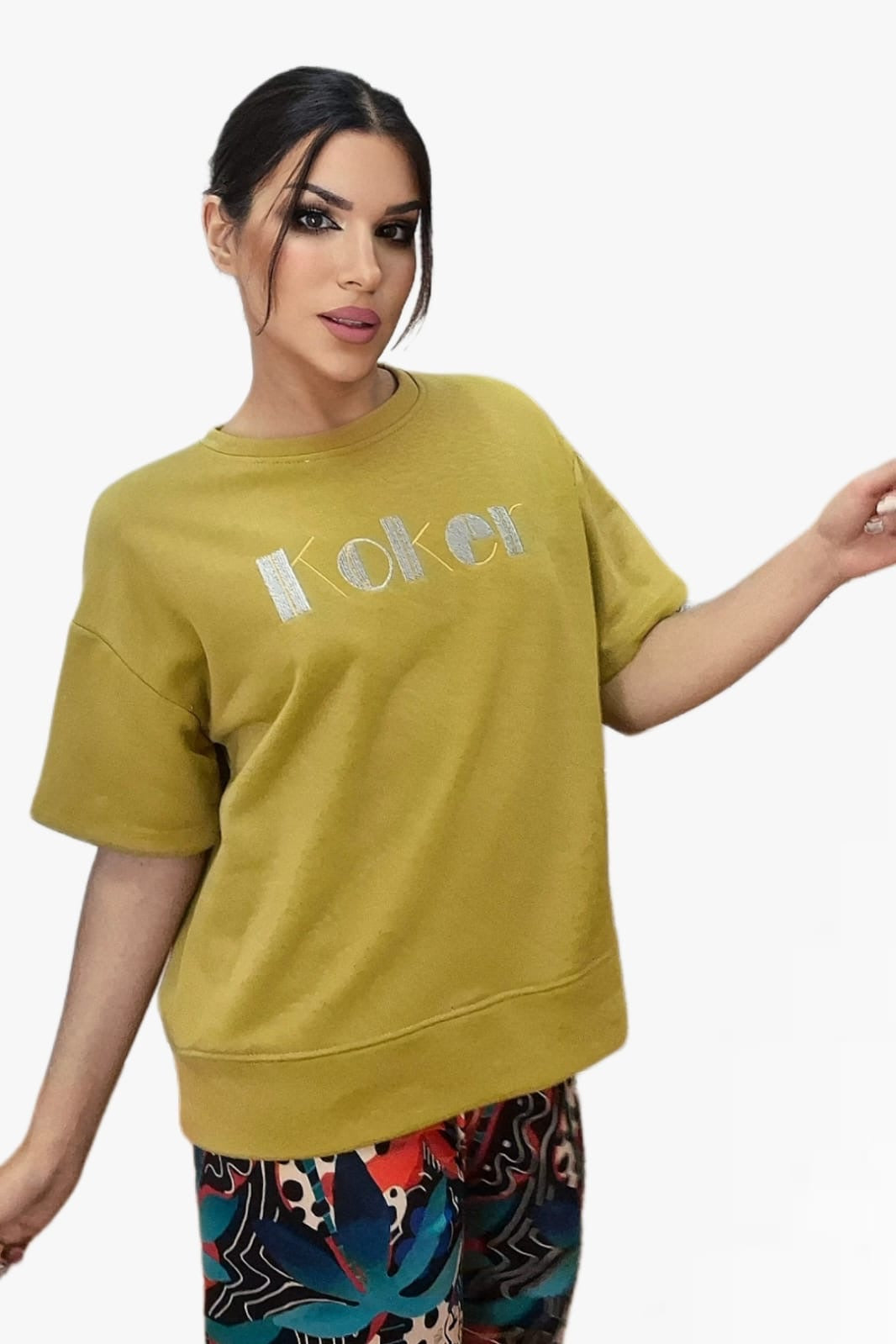 Camiseta Koker Bordado Amarillo